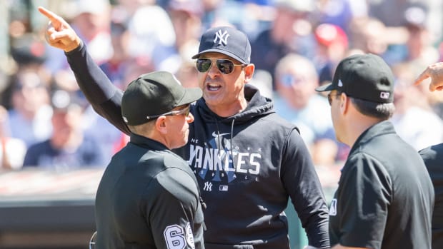 Aaron Boone Apr 12 2023